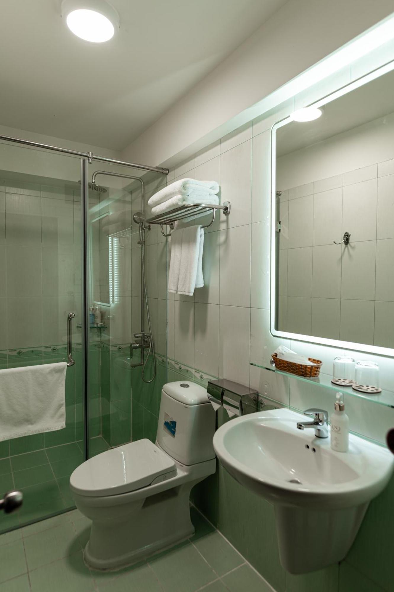 Lantern Hotel Ho Chi Minh City Exterior photo